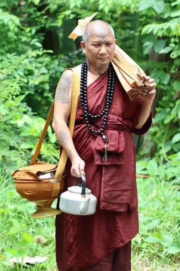 龍婆烏當薩 早期 崇笛：圖片 4